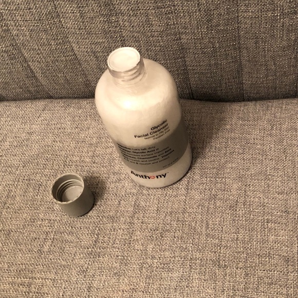 Anthony Glycolic Facial Cleanser - Picture 4 of 4